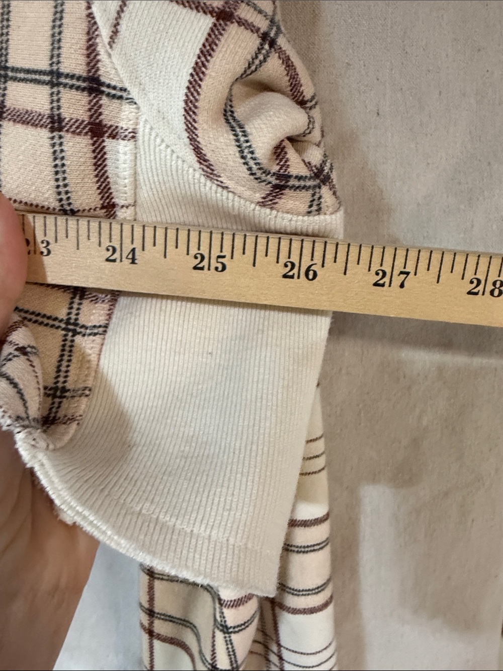 Champion Cropped Plaid Hoodie in Cream and Brown - Picture 4 of 4